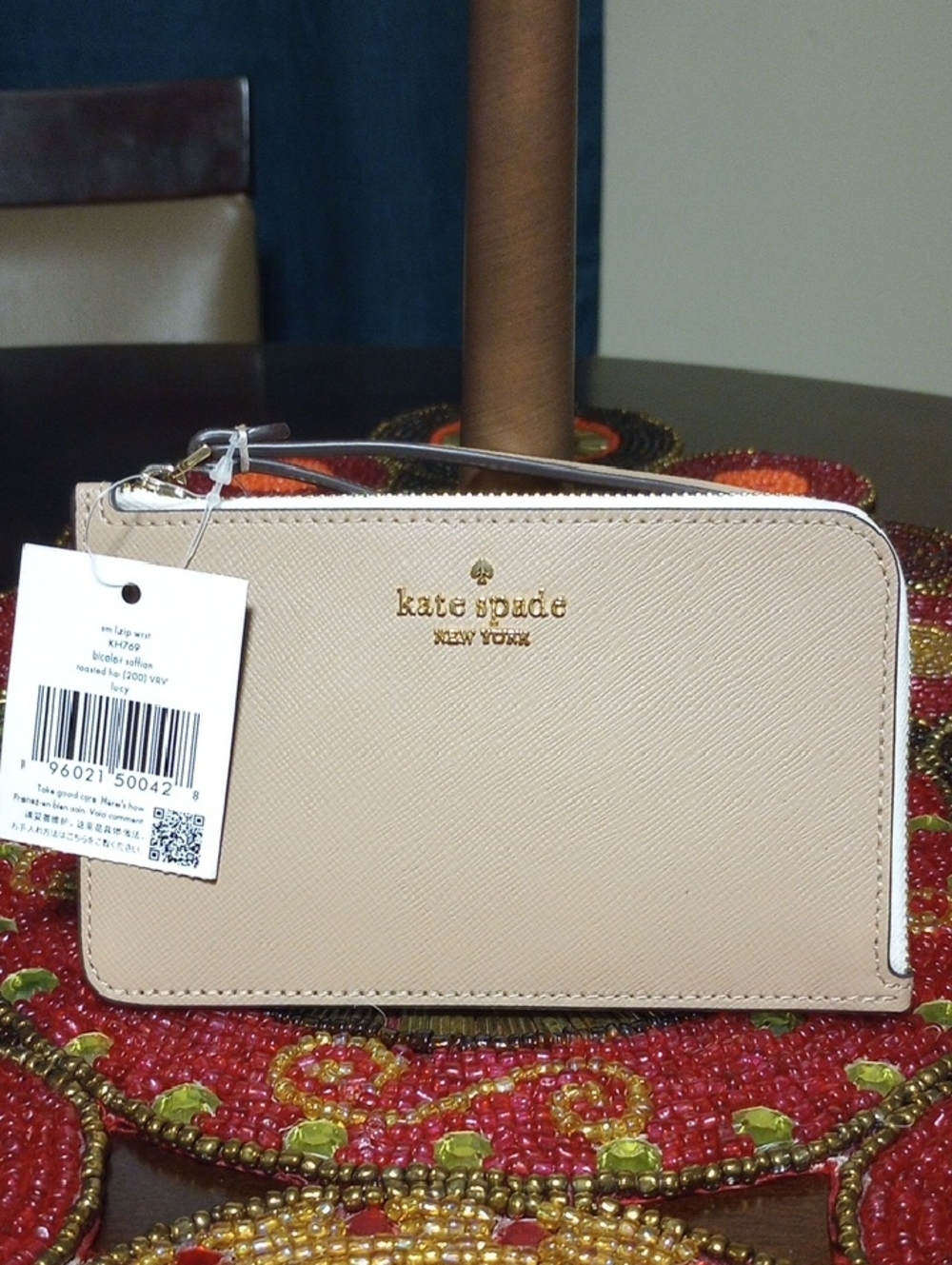 Kate Spade Wallet - Picture 5 of 10